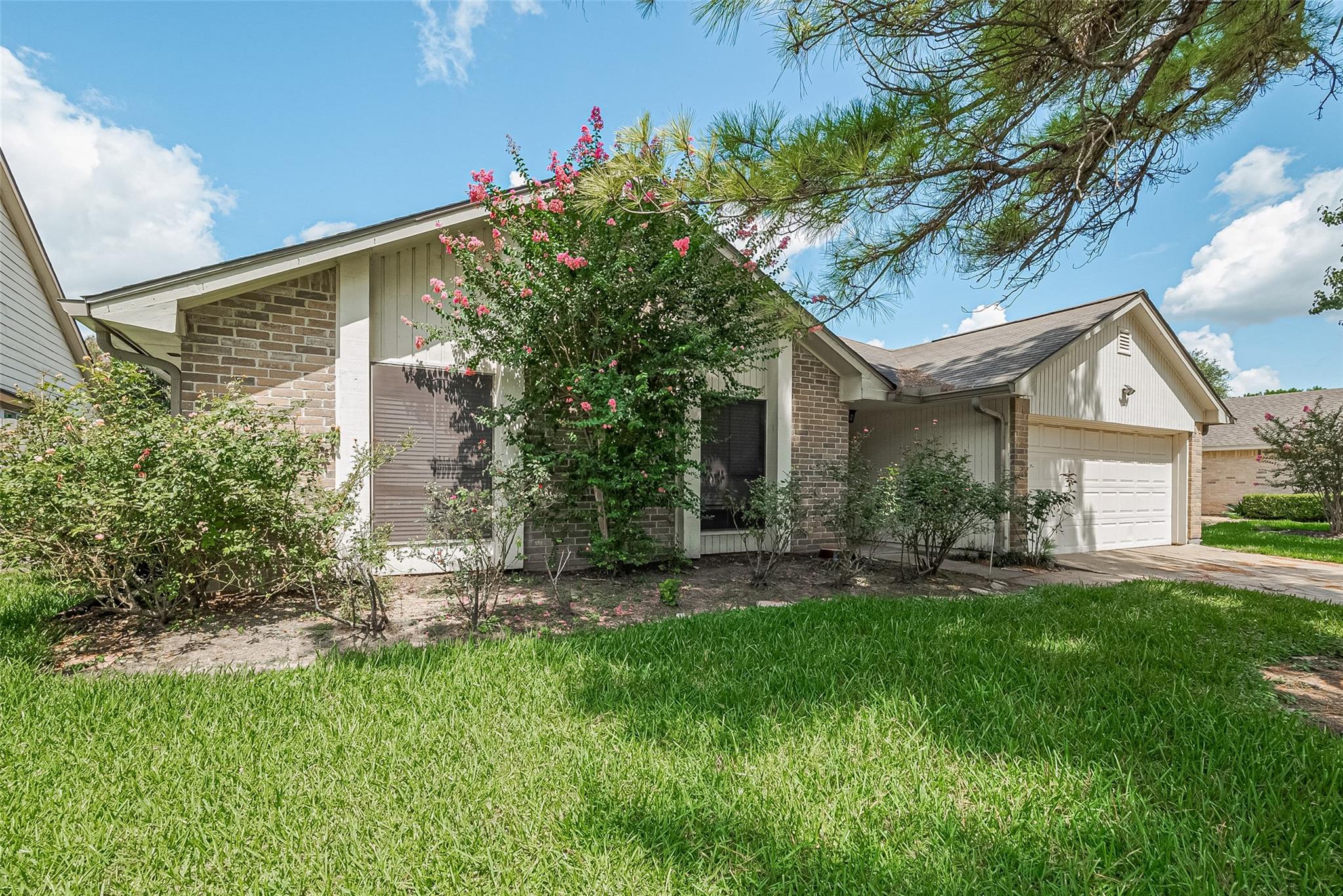 6907 Yardley Drive