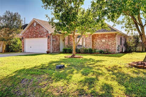 Homes For Sale - 9227 Hidden Lake<br/> Magnolia, TX 77354