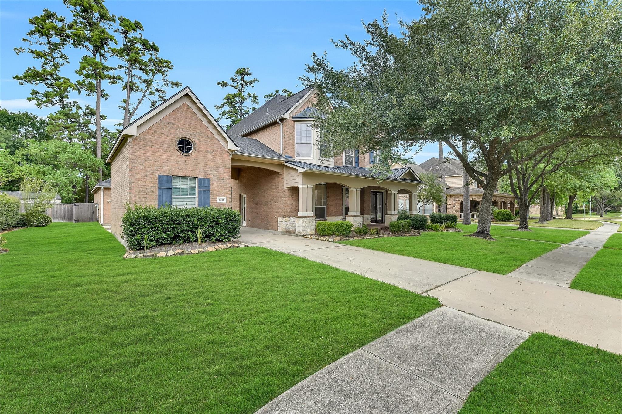 8407 Alyssa Gardens Lane