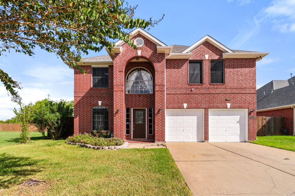 Photo of 6310 Eldridge View Drive, Houston, TX 77083 (MLS # 36115958)