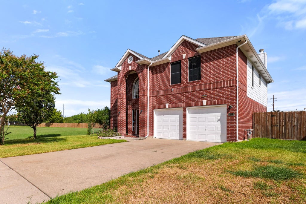 Photo of 6310 Eldridge View Drive, Houston, TX 77083 (MLS # 36115958)