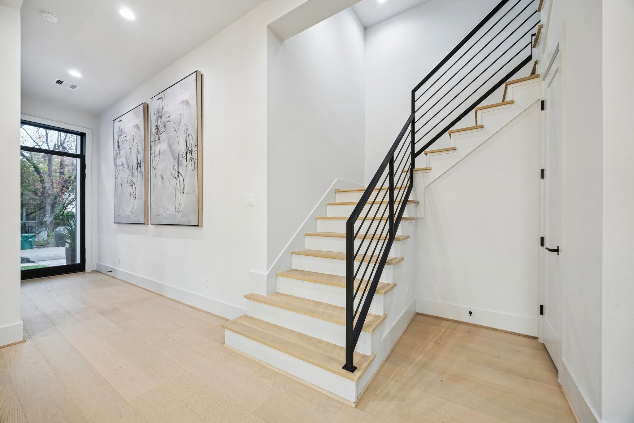 2205 North Boulevard