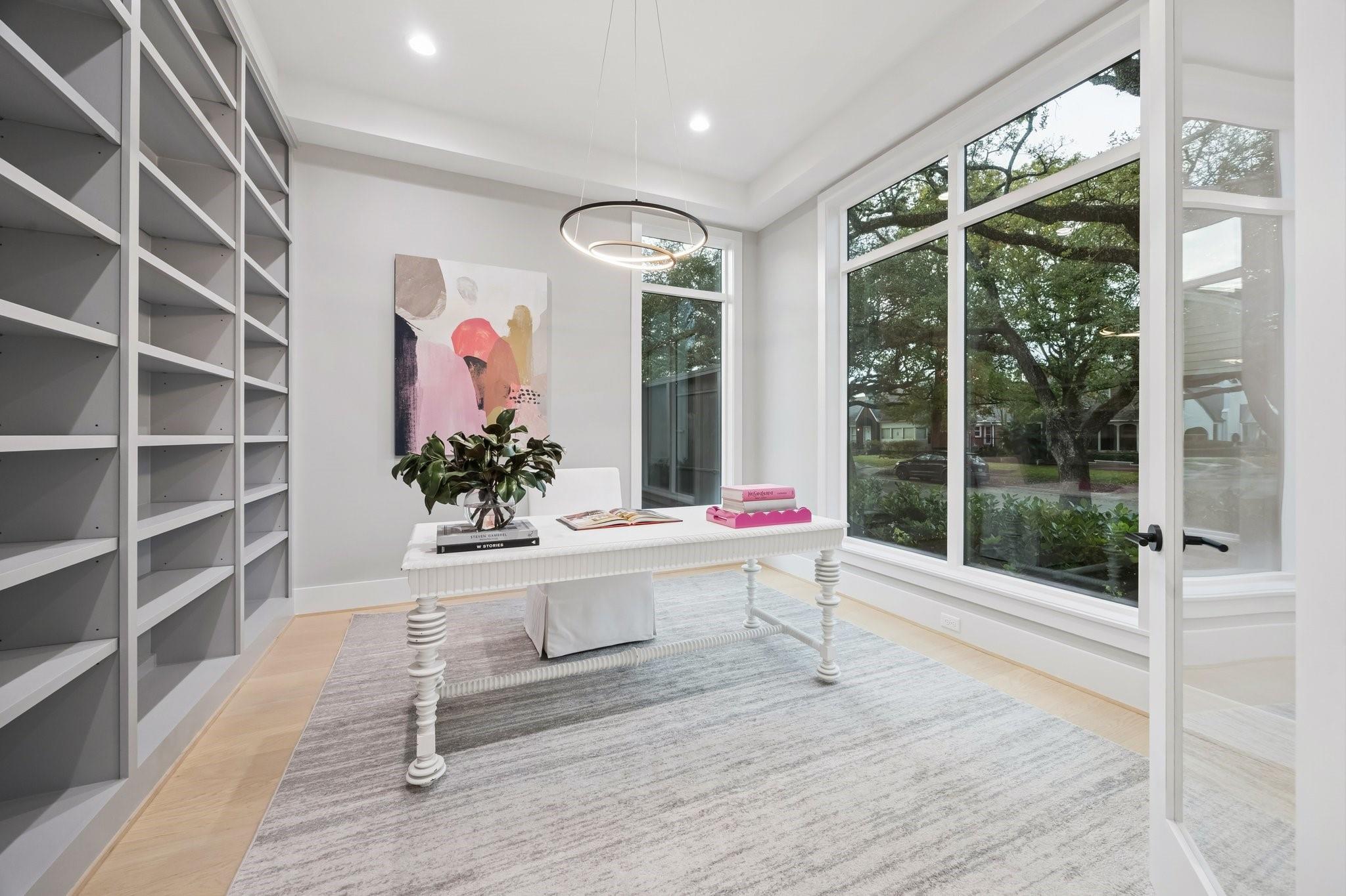 2205 North Boulevard