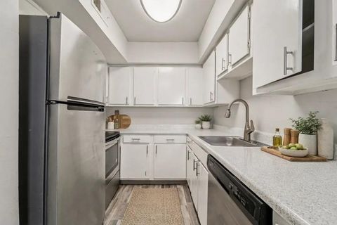 Photo of 2815 Greenridge Drive #2-169, North Houston, TX 77057 (MLS # 65918148)