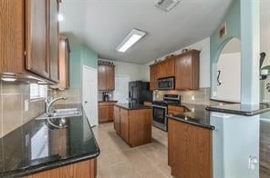 2823 Lakecrest Forest Drive