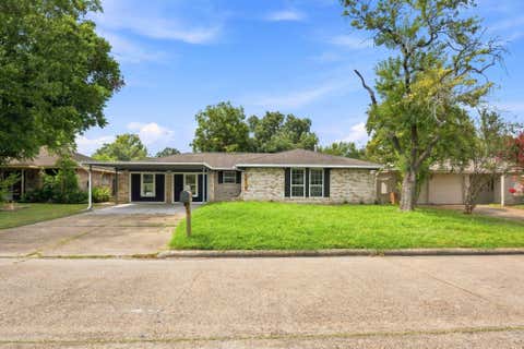 Photo of 6418 Silver Chalice Drive, Houston, TX 77088 (MLS # 97694591)