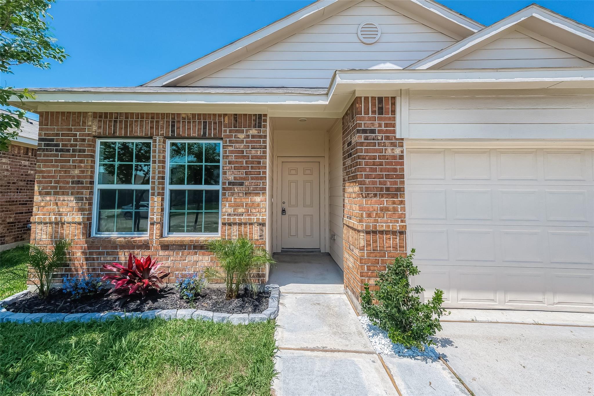 4435 Painted Bunting Lane