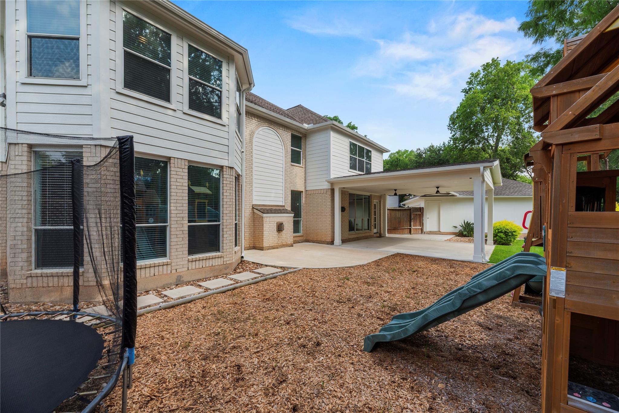 3806 Westall Lane