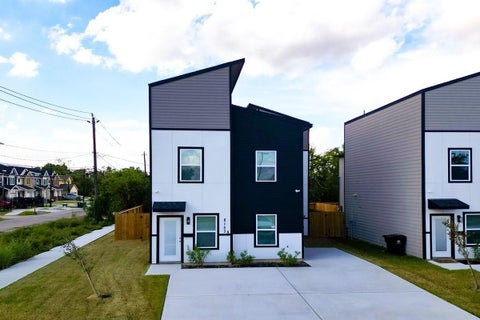 Photo of 8153 Tate Street #B, Houston, TX 77028 (MLS # 95121970)