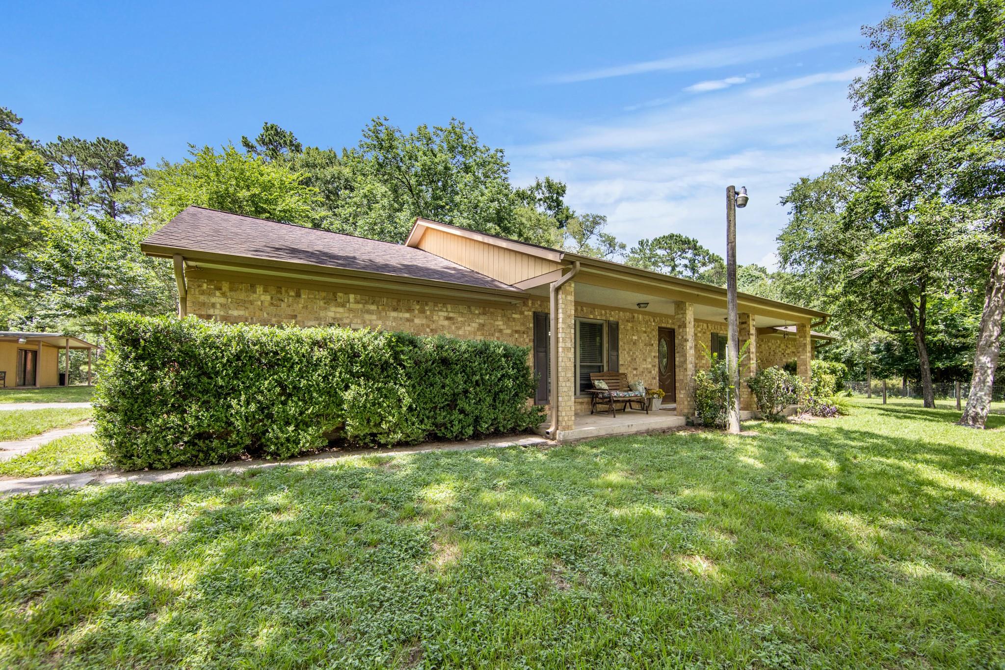802 Sentinel Oaks