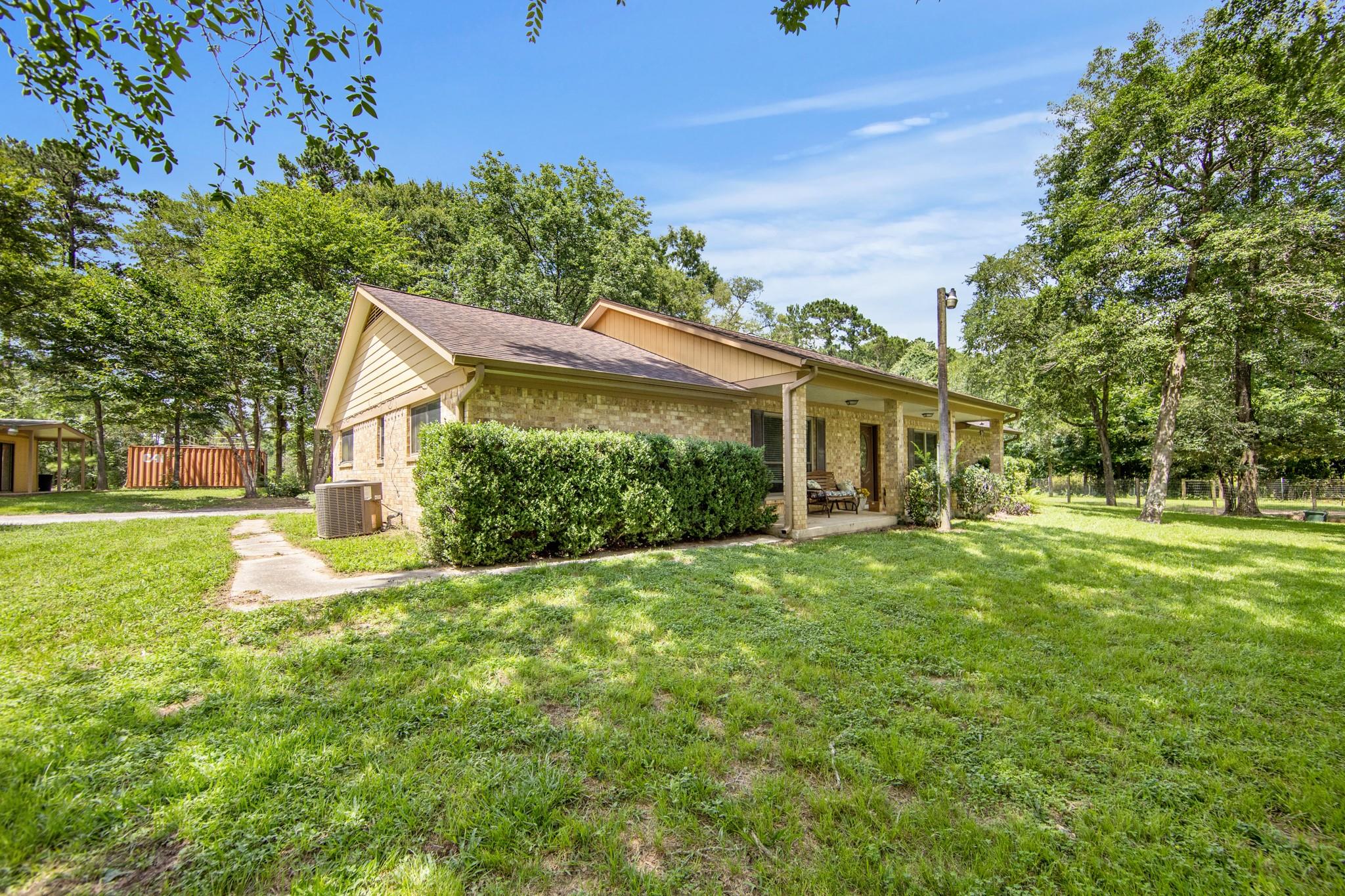 802 Sentinel Oaks