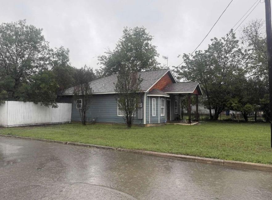 Photo of 1696 W Mill Street, New Braunfels, TX 78130 (MLS # 84252174)