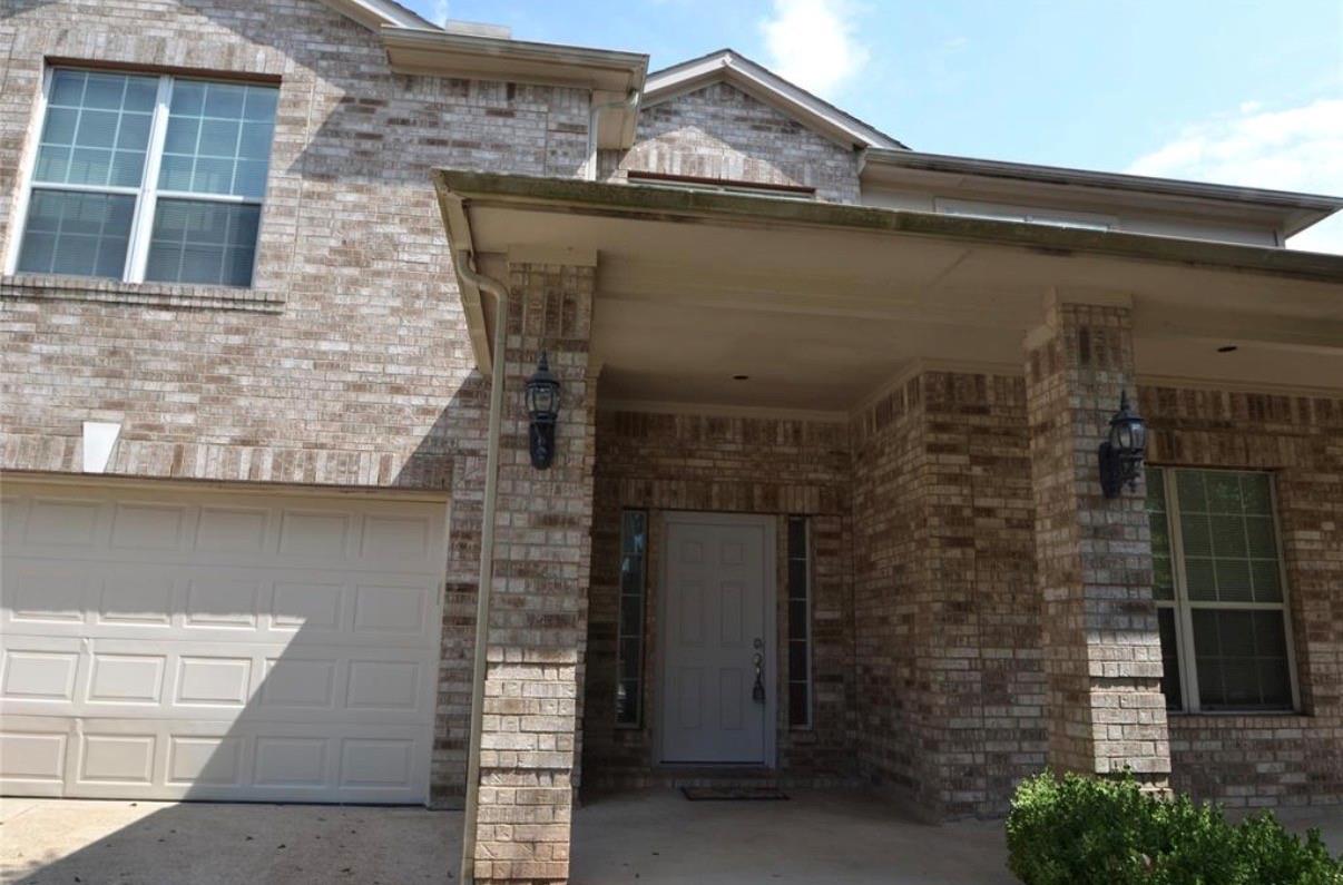 2110 Banfield Court
