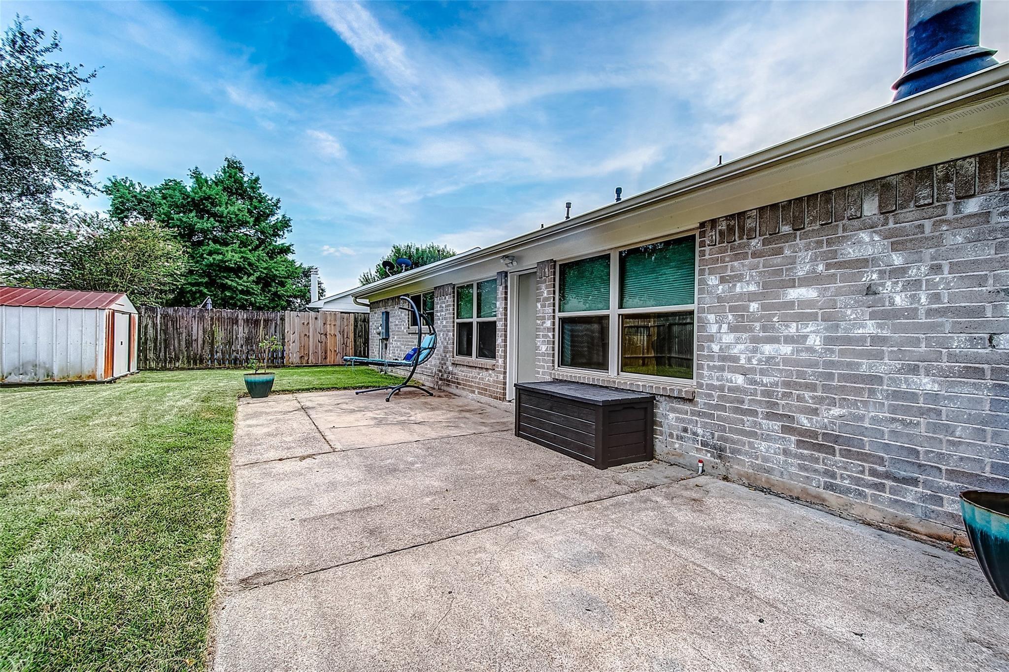 527 Promenade Boulevard