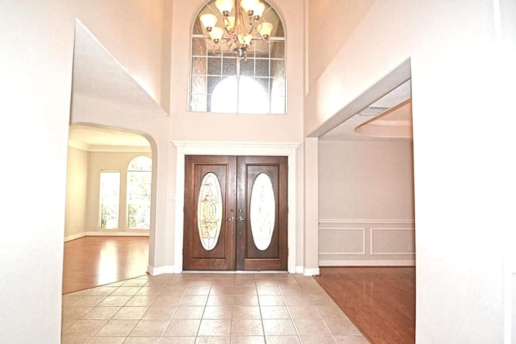 Photo of 5926 Solar Point Lane, Houston, TX 77041 (MLS # 78856780)