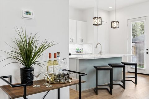 Tiny photo for 1842 W Tidwell Road Rd, Houston, TX 77091 (MLS # 9735799)