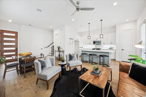 Tiny photo for 1842 W Tidwell Road Rd, Houston, TX 77091 (MLS # 9735799)