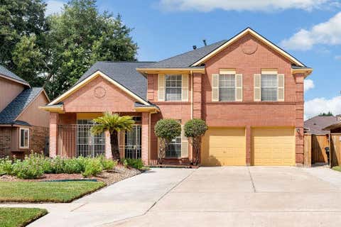 Photo of 11423 Weathering Oaks Drive, Houston, TX 77066 (MLS # 84656575)