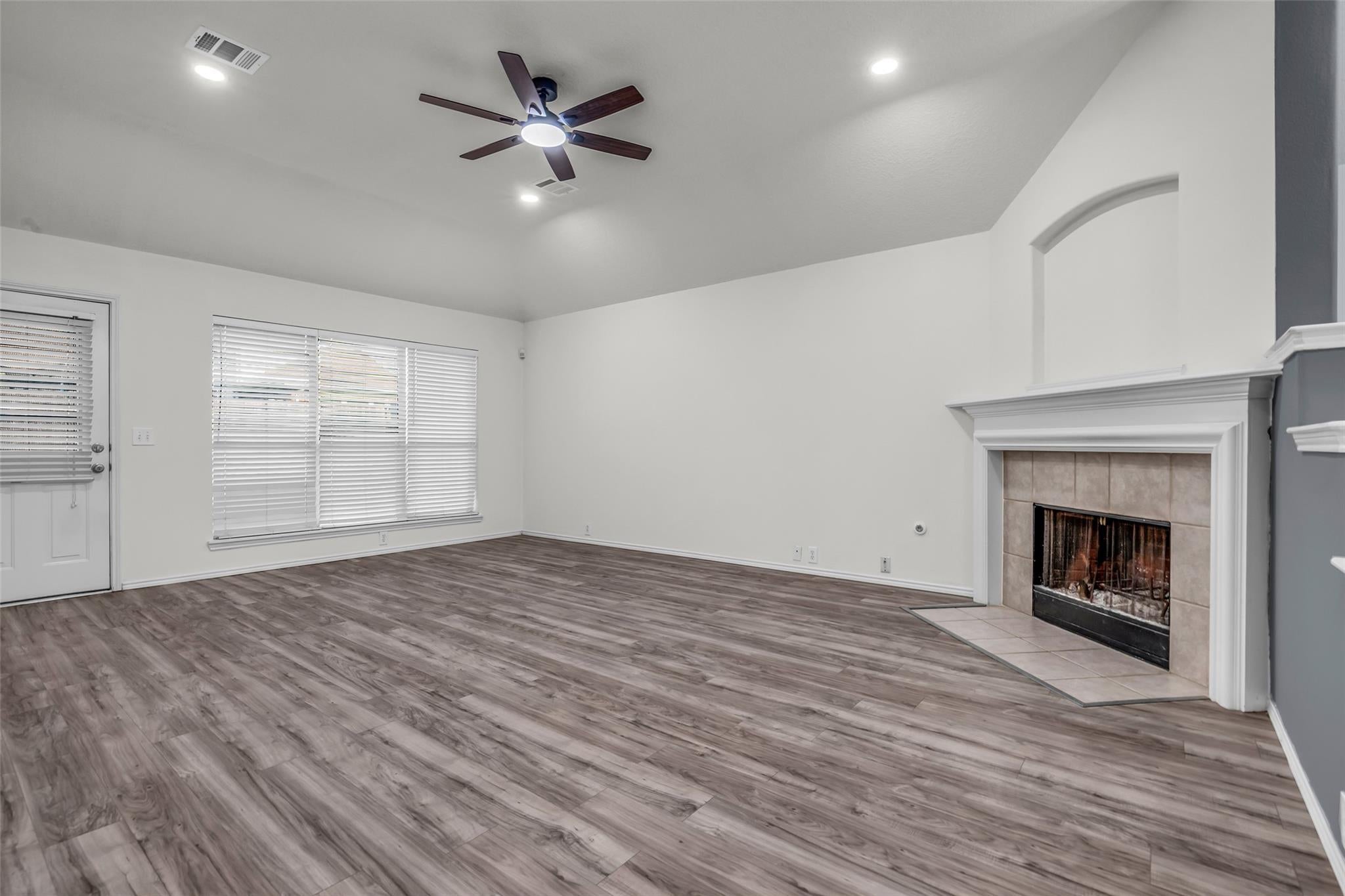 11934 Leaf Oak Drive