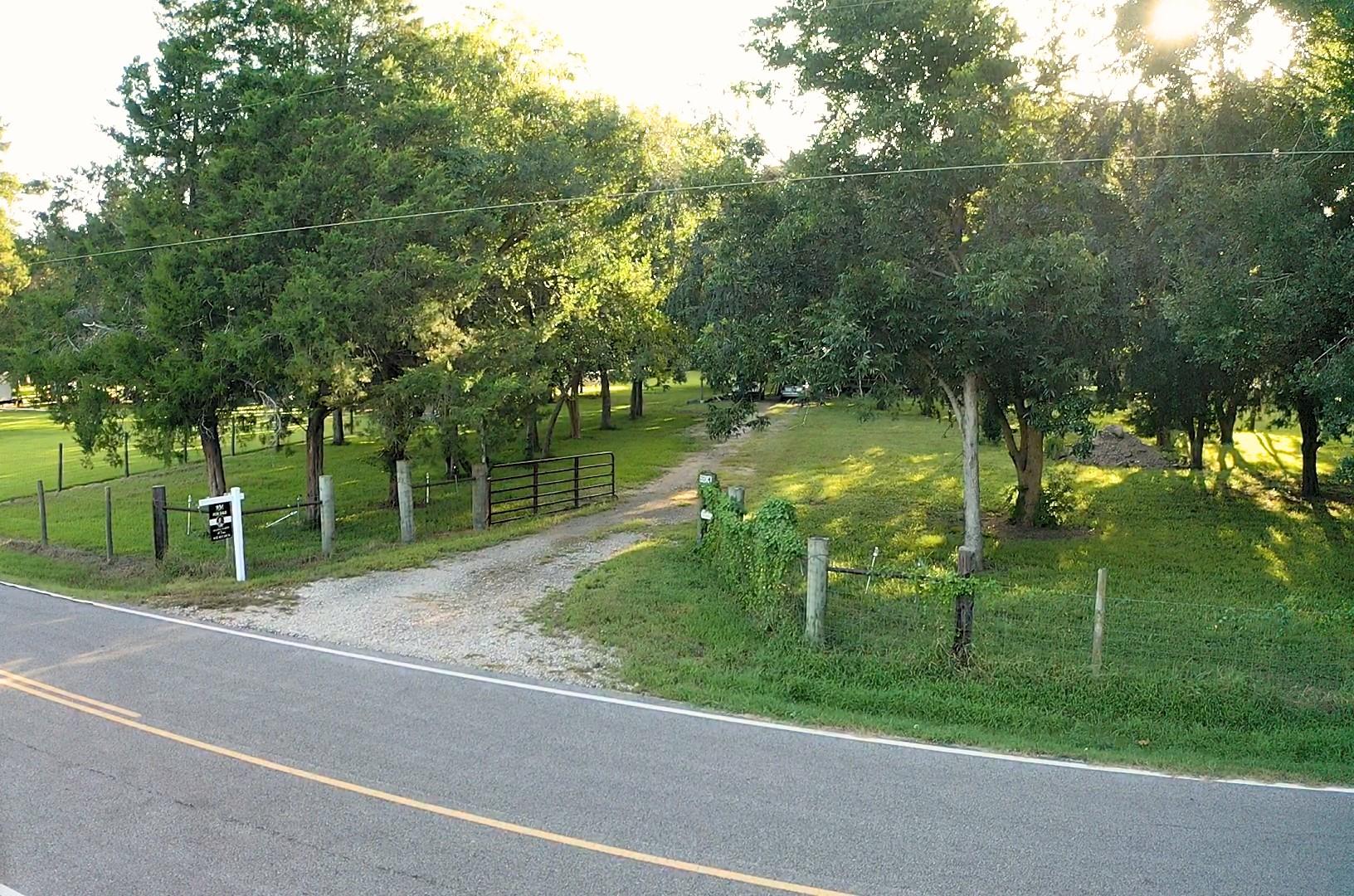 6114 County Road 42