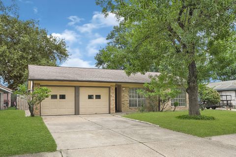 Photo of 1202 Glen Echo Drive, Houston, TX 77088 (MLS # 89597941)