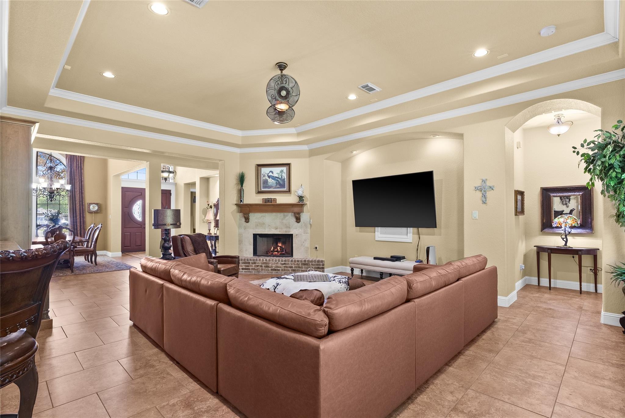 5220 Forest Cove Drive