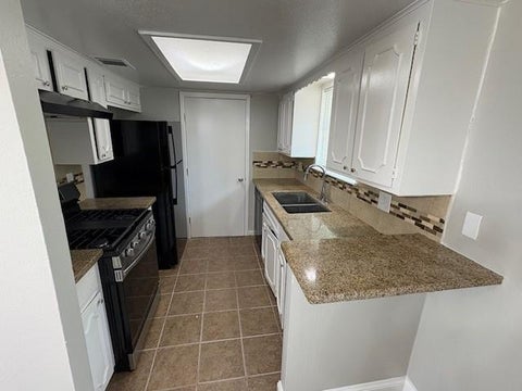Photo of 12127 Rhinebeck Drive, Houston, TX 77089 (MLS # 81731922)
