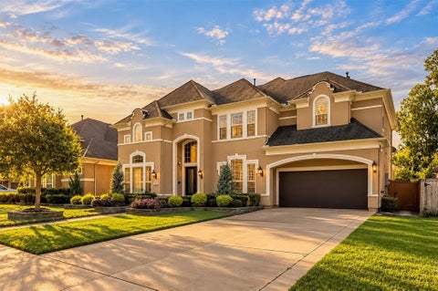 Photo of 6315 Logan Creek Lane, Sugar Land, TX 77479 (MLS # 40206580)