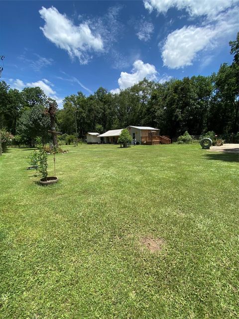 Photo of 400 Mudd Street, Coldspring, TX 77331 (MLS # 96600925)