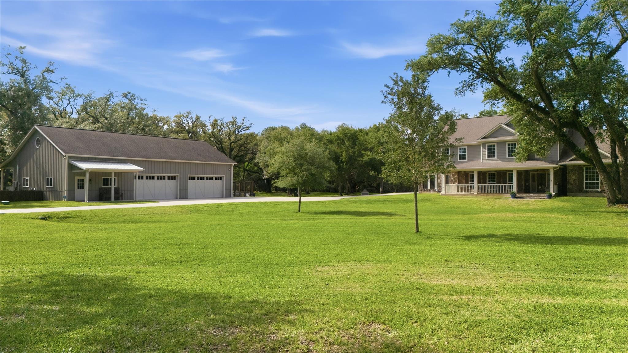 9500 Live Oak Court