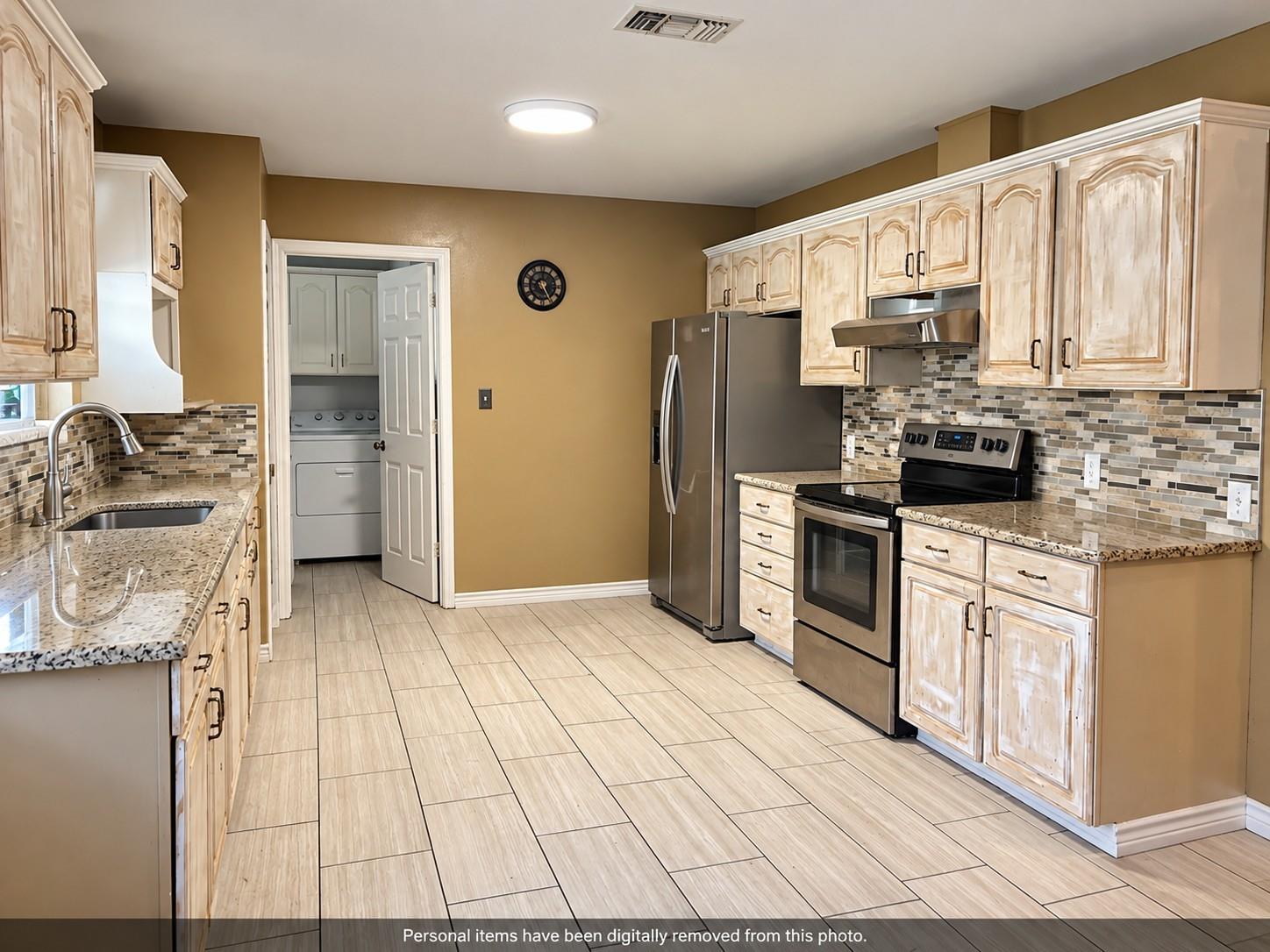 111 Larabie Cove