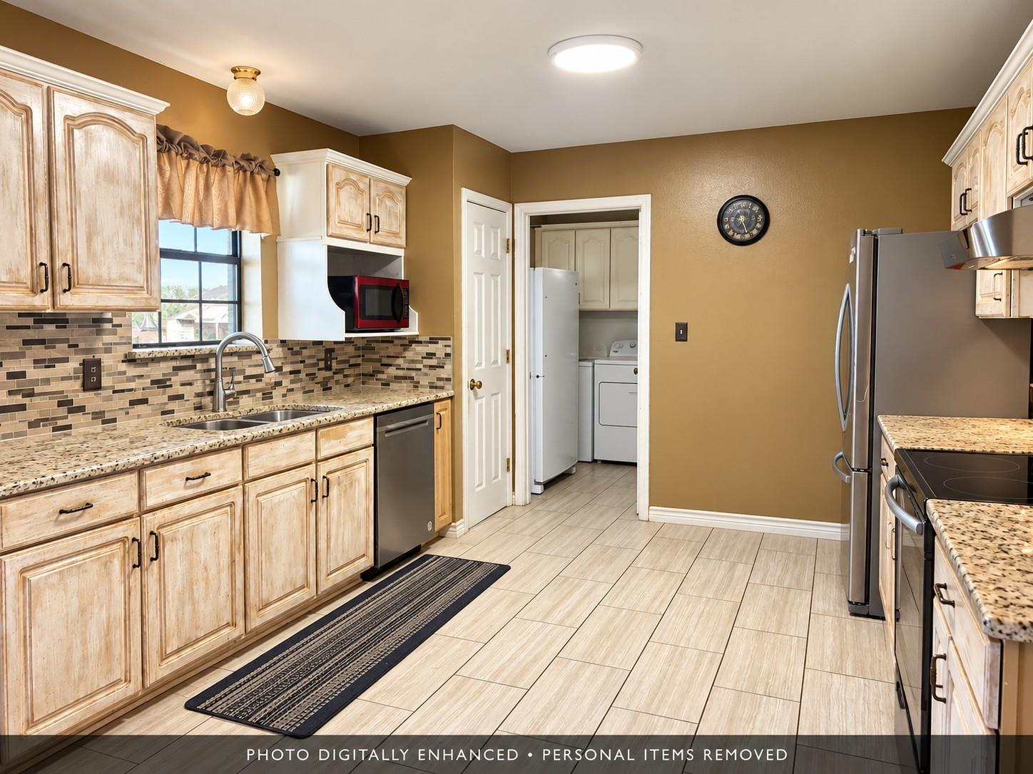 111 Larabie Cove