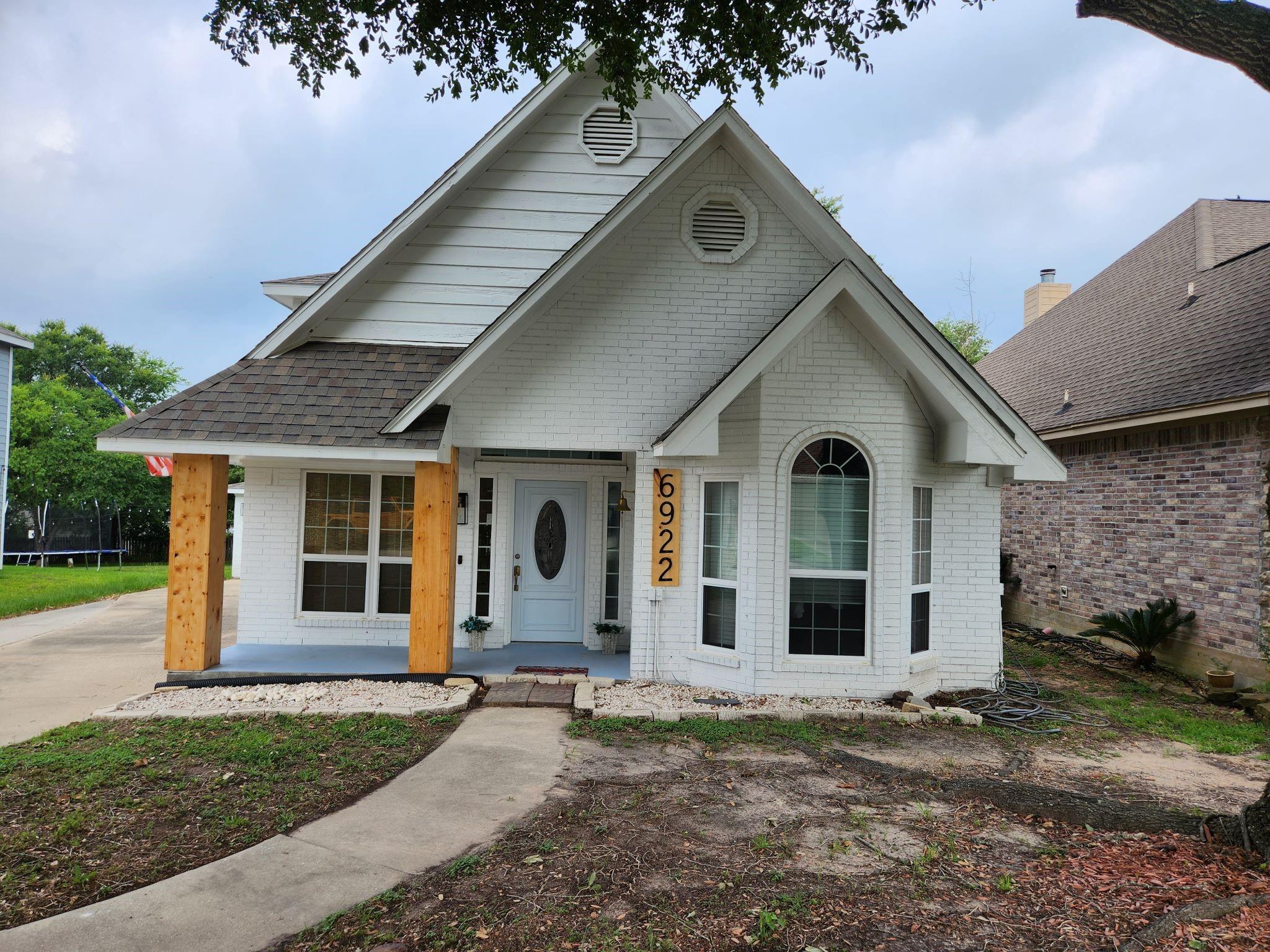 6922 Gentle Breeze Drive
