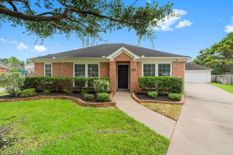 Photo of 20507 Somerset Hill Court, Richmond, TX 77407 (MLS # 17674117)