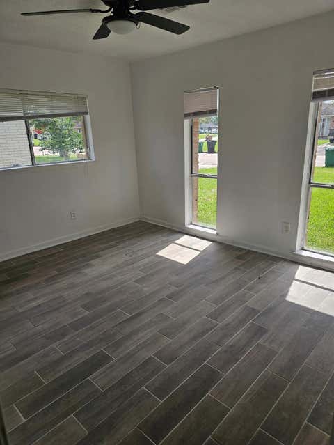 Photo of 12734 Chiswick Road, Houston, TX 77047 (MLS # 59135679)