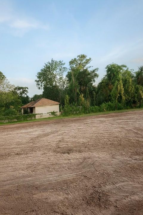 Vacant Land For Sale - 6110 Tidwell Road<br/> Houston, TX 77016