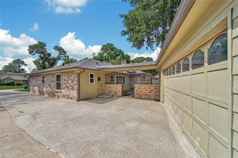 Tiny photo for 4914 Alba Road, Houston, TX 77018 (MLS # 78758873)