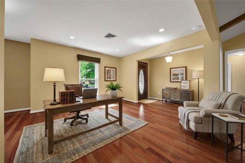 Tiny photo for 4914 Alba Road, Houston, TX 77018 (MLS # 78758873)