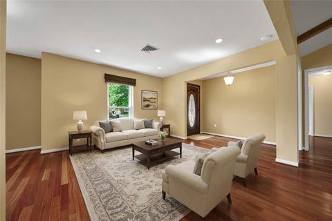 Tiny photo for 4914 Alba Road, Houston, TX 77018 (MLS # 78758873)