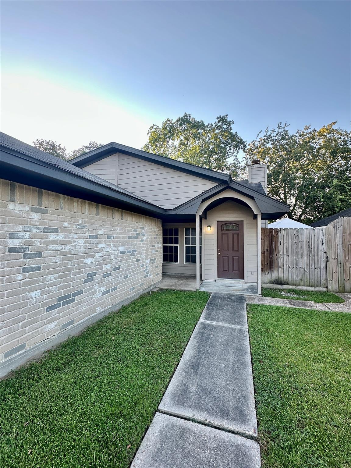 3126 Forestbrook Drive