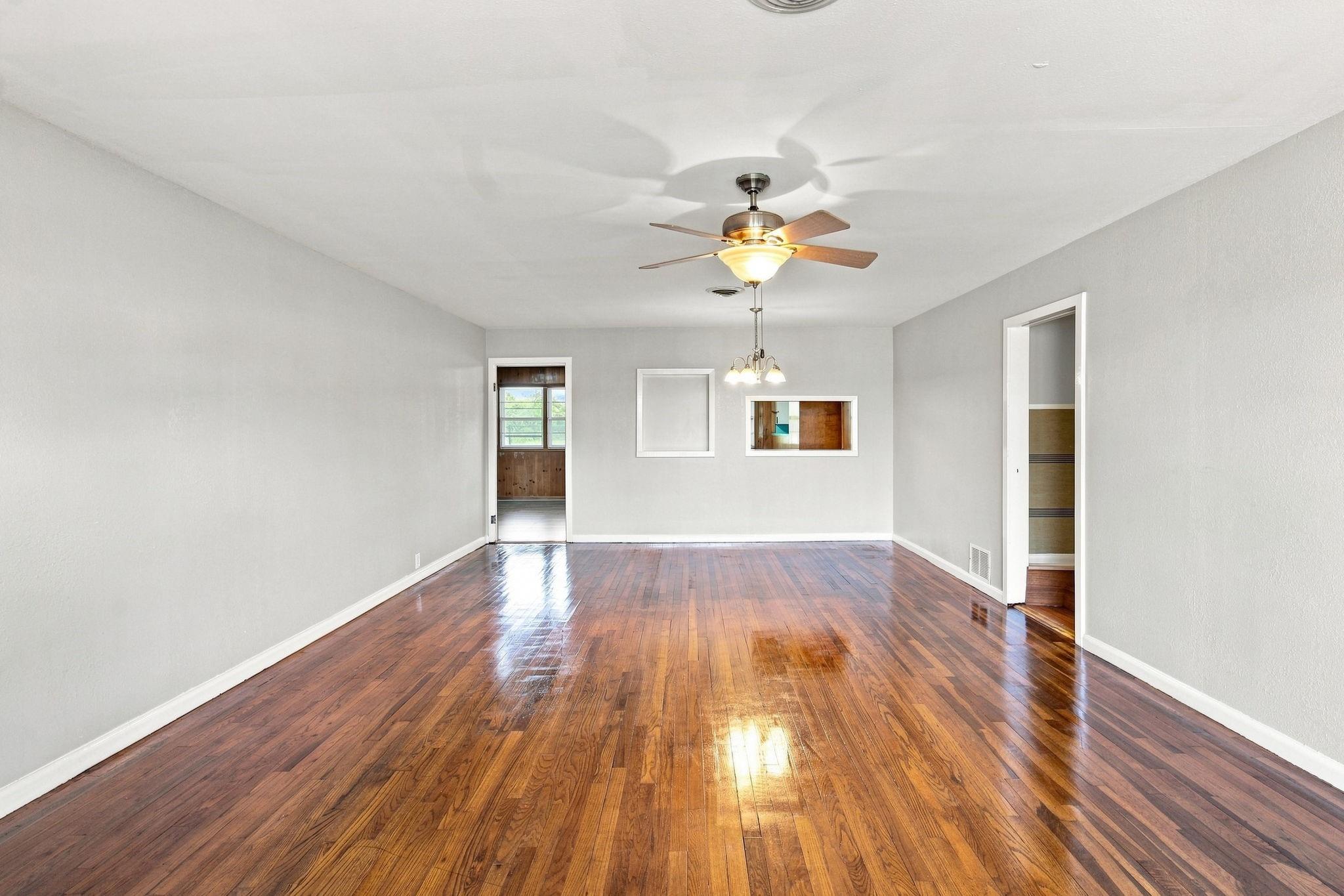 817 Masonic Oak Drive