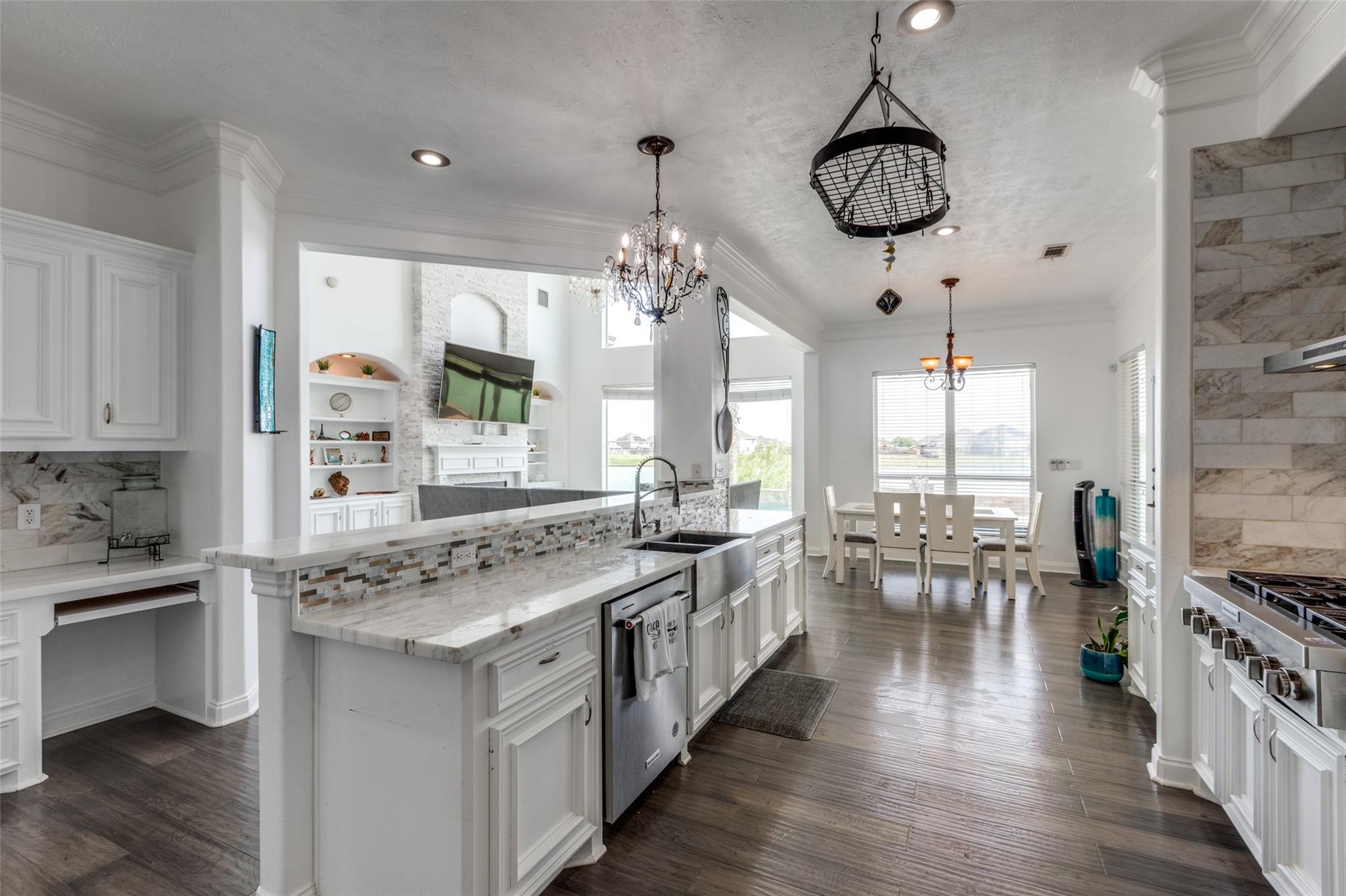 8 Cypress Point Court