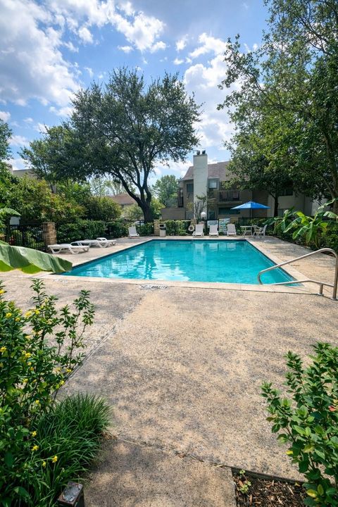 Tiny photo for 10047 Westpark Drive #73, Houston, TX 77042 (MLS # 92521797)