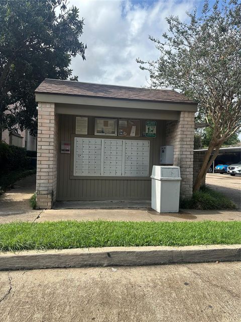 Tiny photo for 10047 Westpark Drive #73, Houston, TX 77042 (MLS # 92521797)