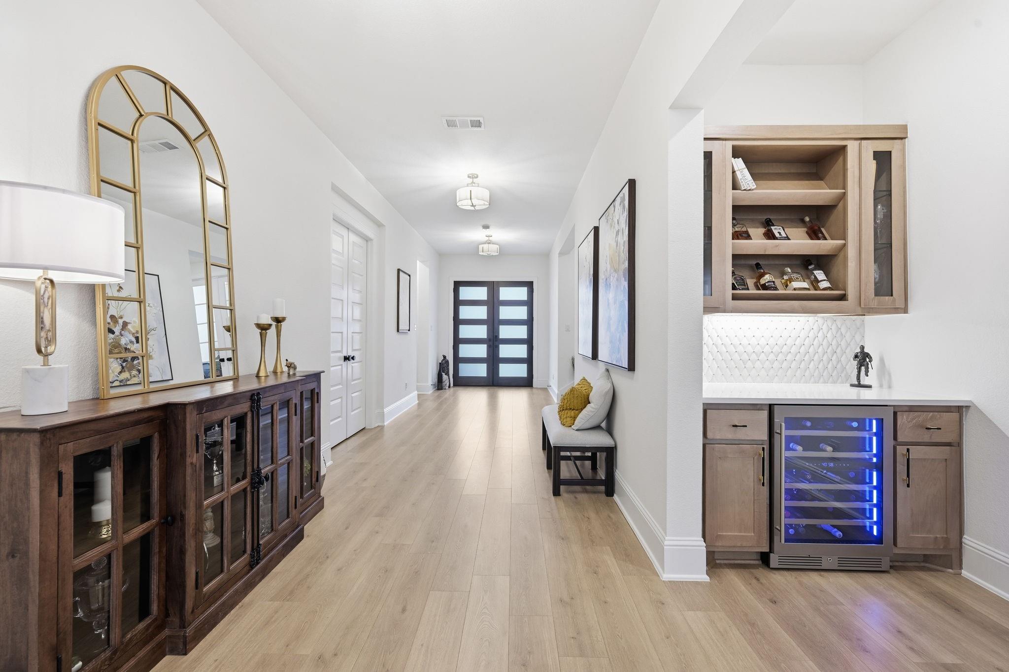 22089 Breakwater Lane