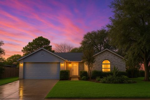 Photo of 8911 Mattison Drive, Houston, TX 77088 (MLS # 11060787)