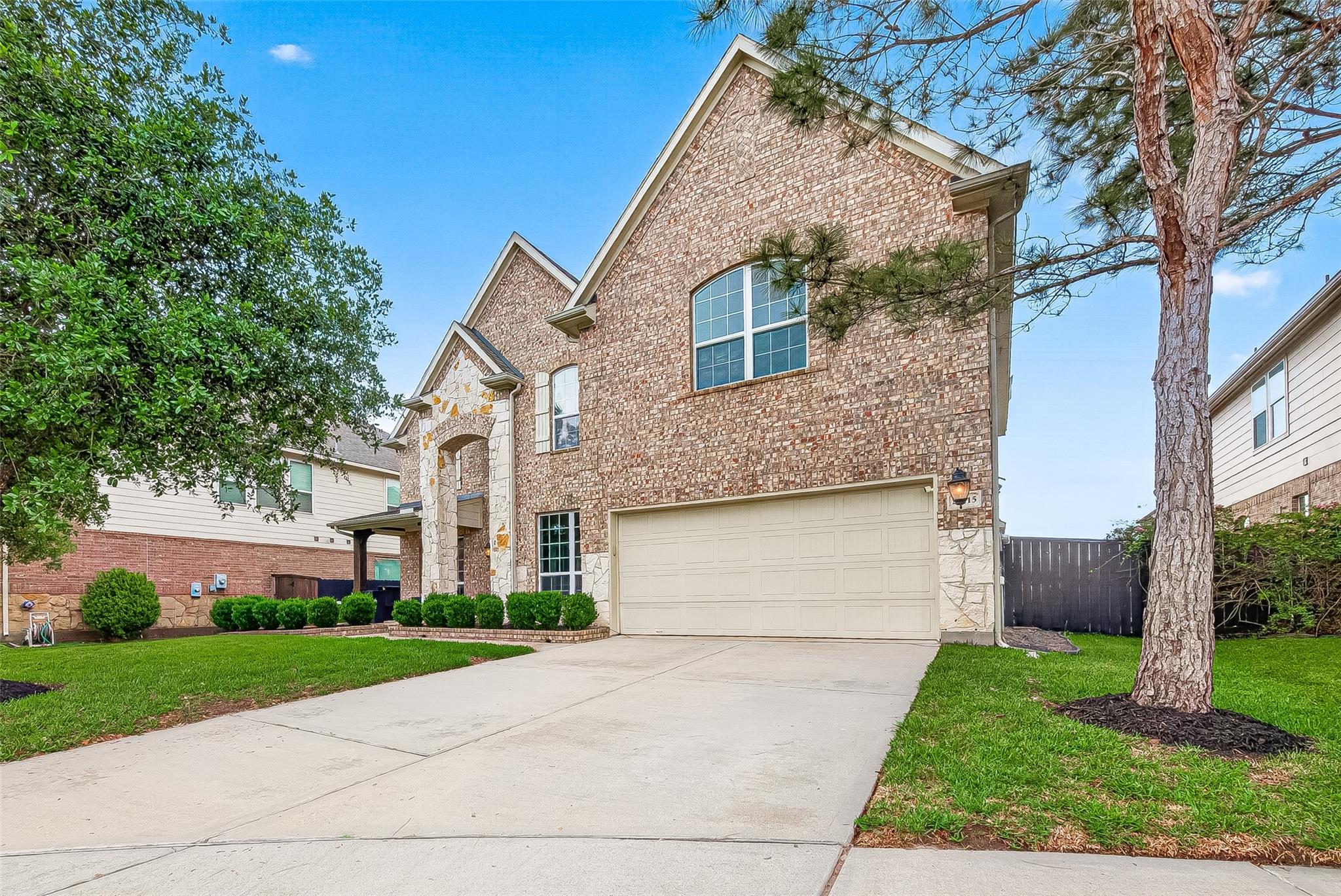 27415 Royal Canyon Lane
