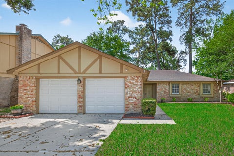 Homes For Sale - 23919 Farm Hill Road<br/> Spring, TX 77373
