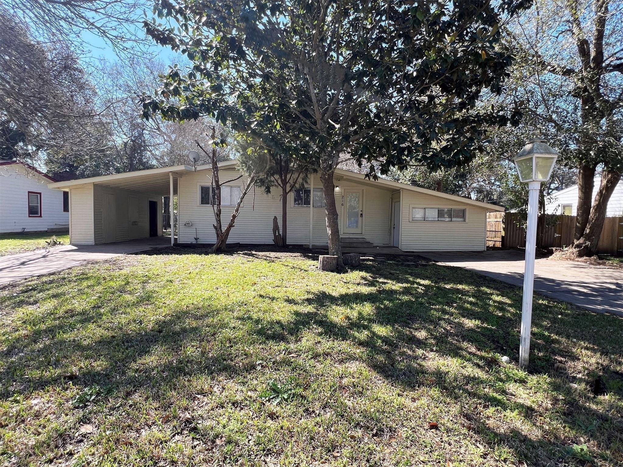 216 Camellia Street