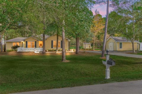 Photo of 40210 Garwood Court, Magnolia, TX 77354 (MLS # 42736538)